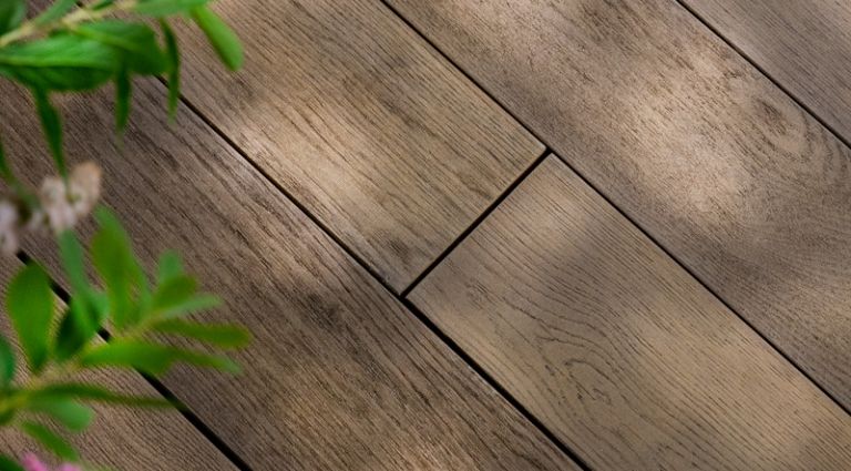 Новинка от Millboard: новый декор Antique Oak